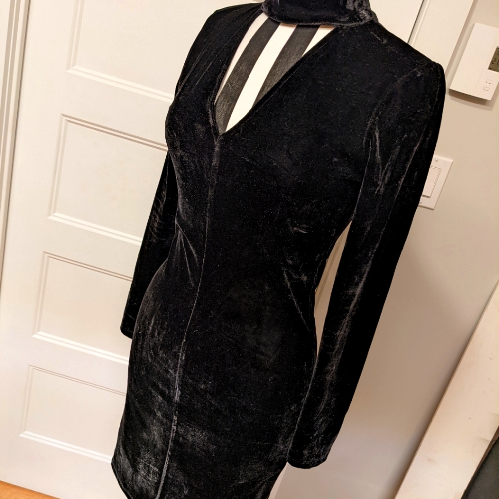 Velvet bodycon dress